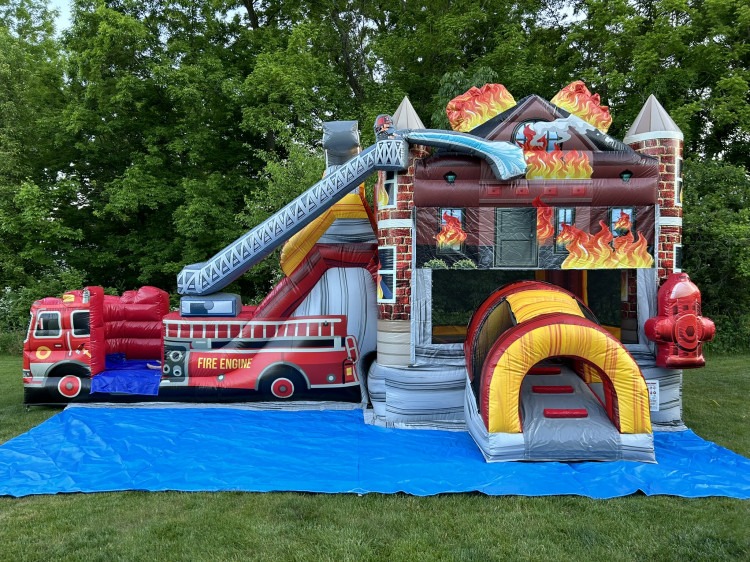 Wet or Dry Combo (Bounce House w/ Slide)